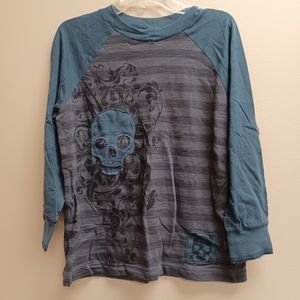 Skull & stripe long sleeve tee